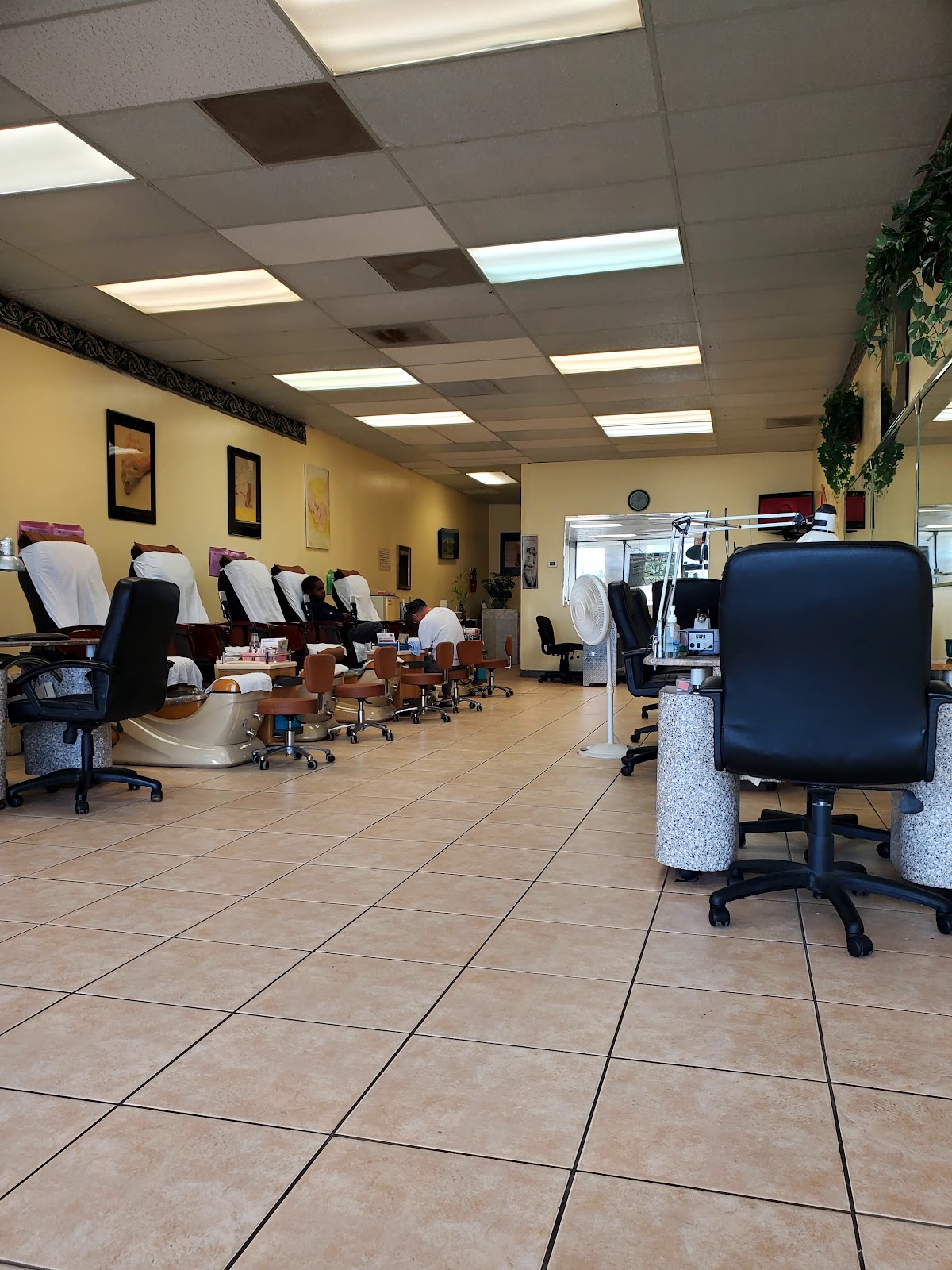 Salon care from Le Soleil Nails in Jersey Village